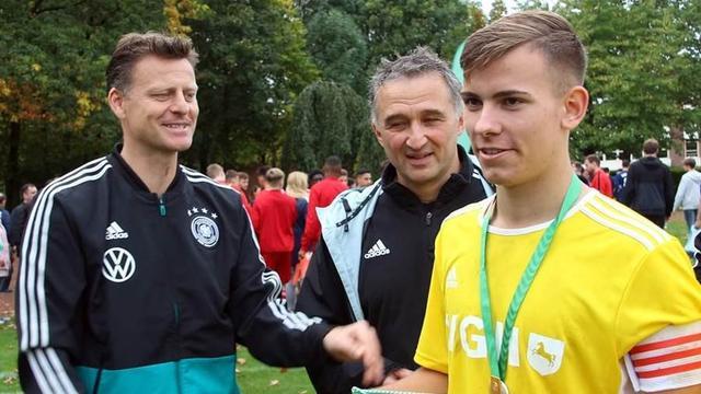 场体育盛会 场体育盛会