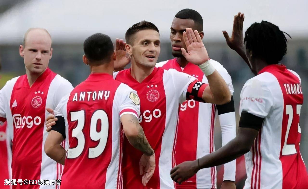 西和他的团 西和他的团