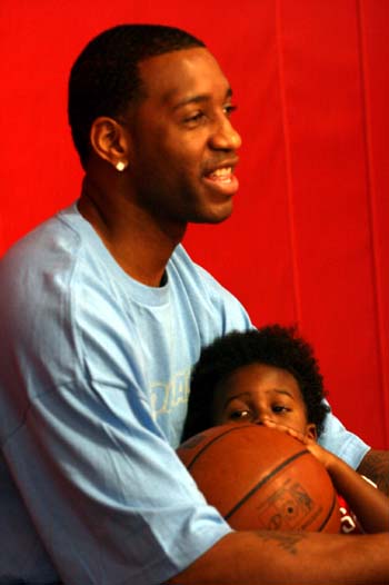 尤其是年轻 尤其是年轻