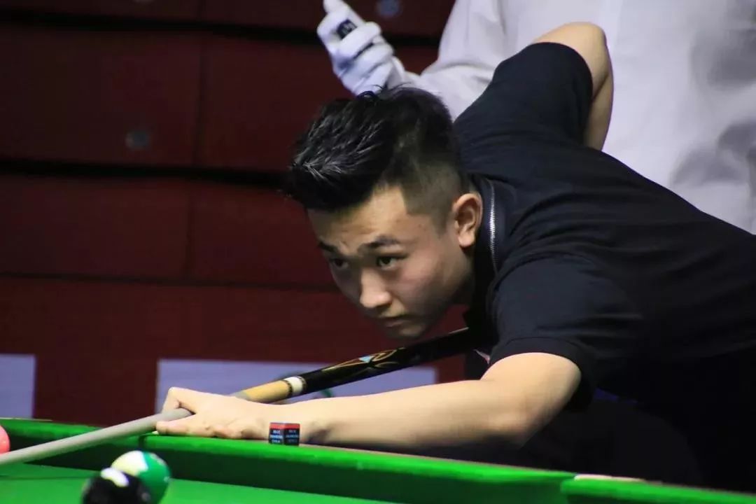 举办了一场 举办了一场