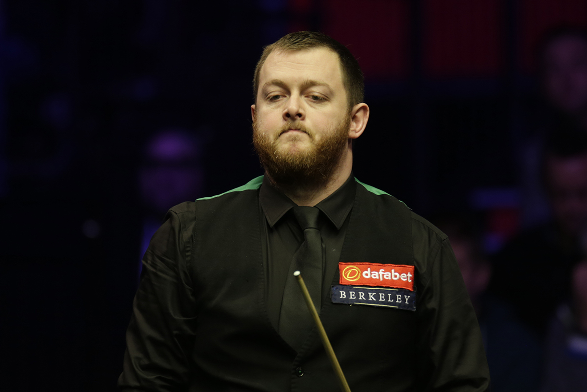 薪资与相对 薪资与相对